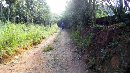 Pedalando, bicicleta Soul, SLI 29, aro 29, 24 v, 24 marchas, 12 Bikers, 12 amigos, Trilhas rurais, Taubike Bicicletário, Abril de 2016, Marcelo Ambrogi, 49 km