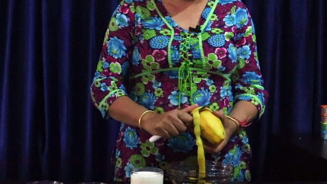 Mango Shake Recipe in Hindi Urdu Make with ice cream or without ice cream