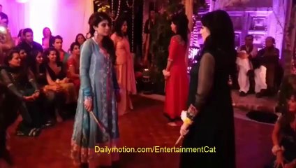 Mehndi Dance On - Most Popular Pakistani Song -- Lathe Di Chadar - 2016 HD
