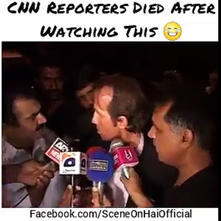 Pakistani anchors gullabi English very funnny
