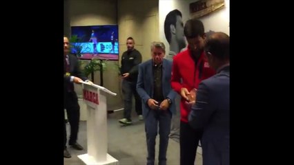 ATP - Mutua Madrid Open 2016 - Novak Djokovic honoré par le journal Marca au Mutua Madrid Open