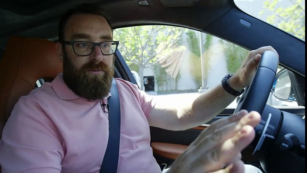 2015 BMW X6 M vs. 2016 Mercedes-AMG GLE63 S Coupe - Head 2 Head Ep