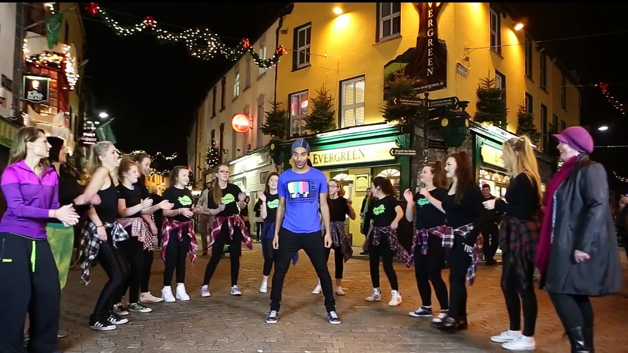 Enrique Iglesias: "Bailando" 2015