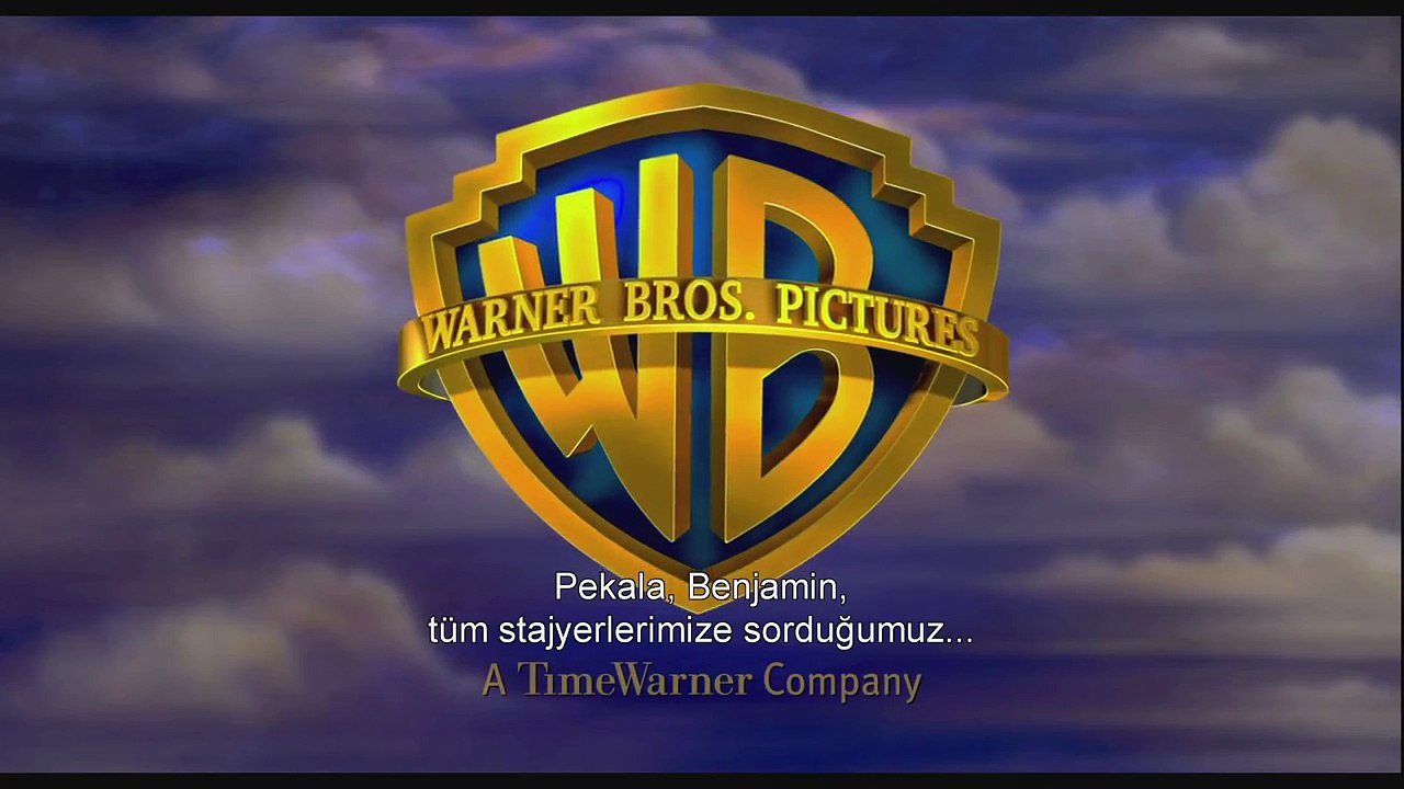 INTERN _ STAJER FİLMİNİN TÜRKÇE ALTYAZILI FRAGMANI