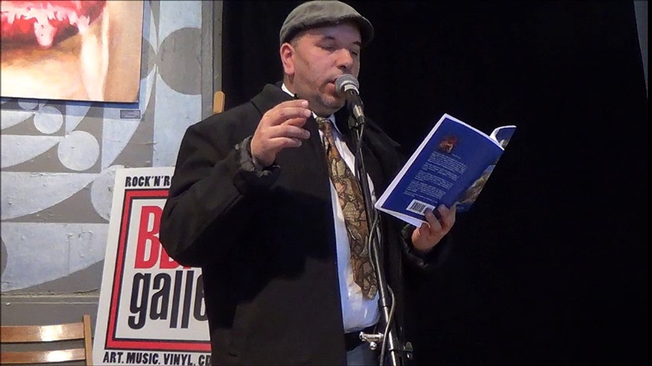 Akim serviteur des mots à "La couleur des mots - poésie" - 2016-04-30 - BBAM! Gallery / galerie bbam