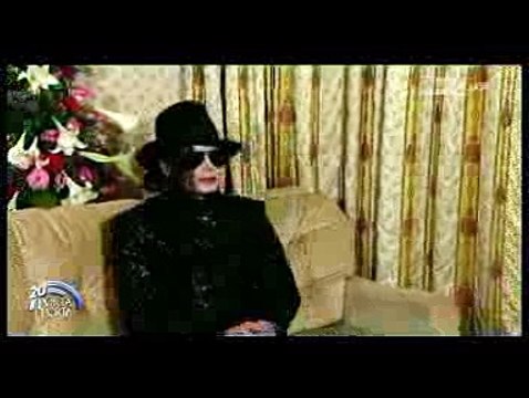 MICHAEL JACKSON E INTERNET..PORTA A PORTA RAI UNO