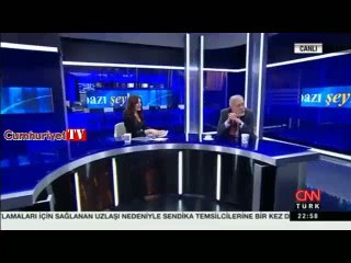 İlber Ortaylı geceye damgasını vurdu: Fırçayla başlayıp telefonla tartışarak bitirdi