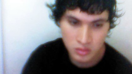 namelu1's webcam video 29 de mayo de 2011 21-12 (PDT) - YouTube_3