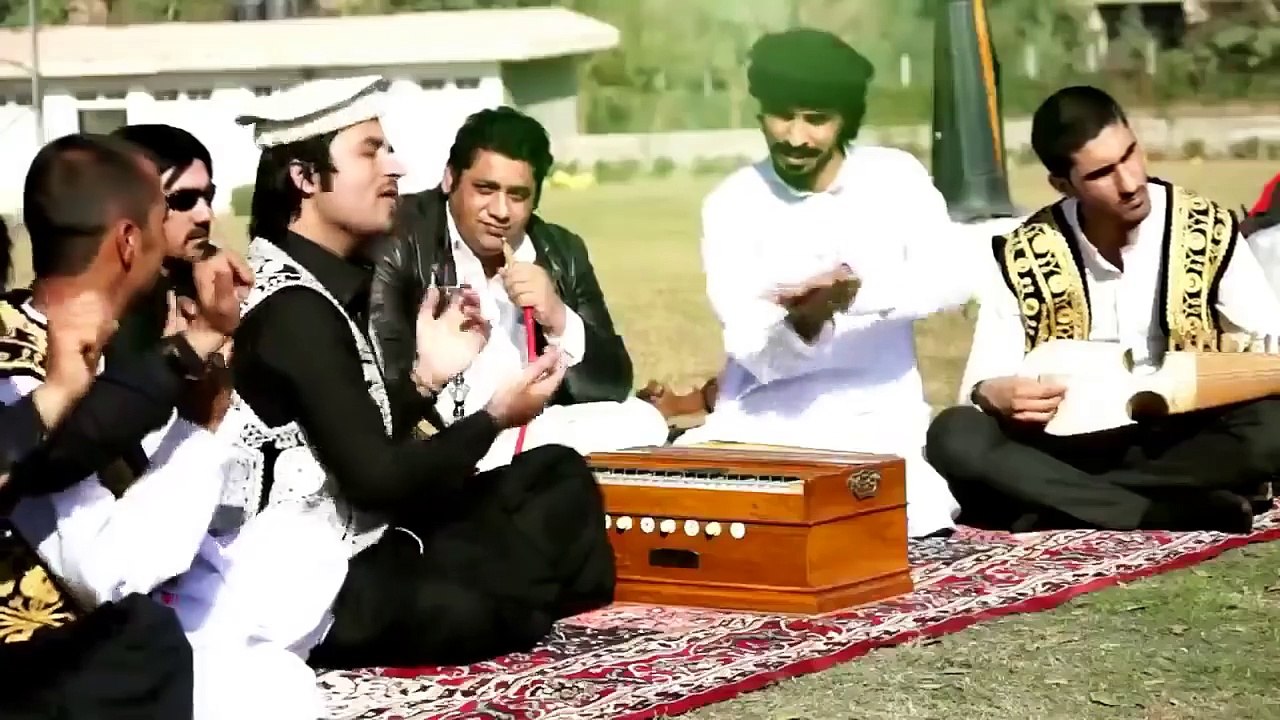 Pashto New Attan Song 2015 Da Umeed Ranra