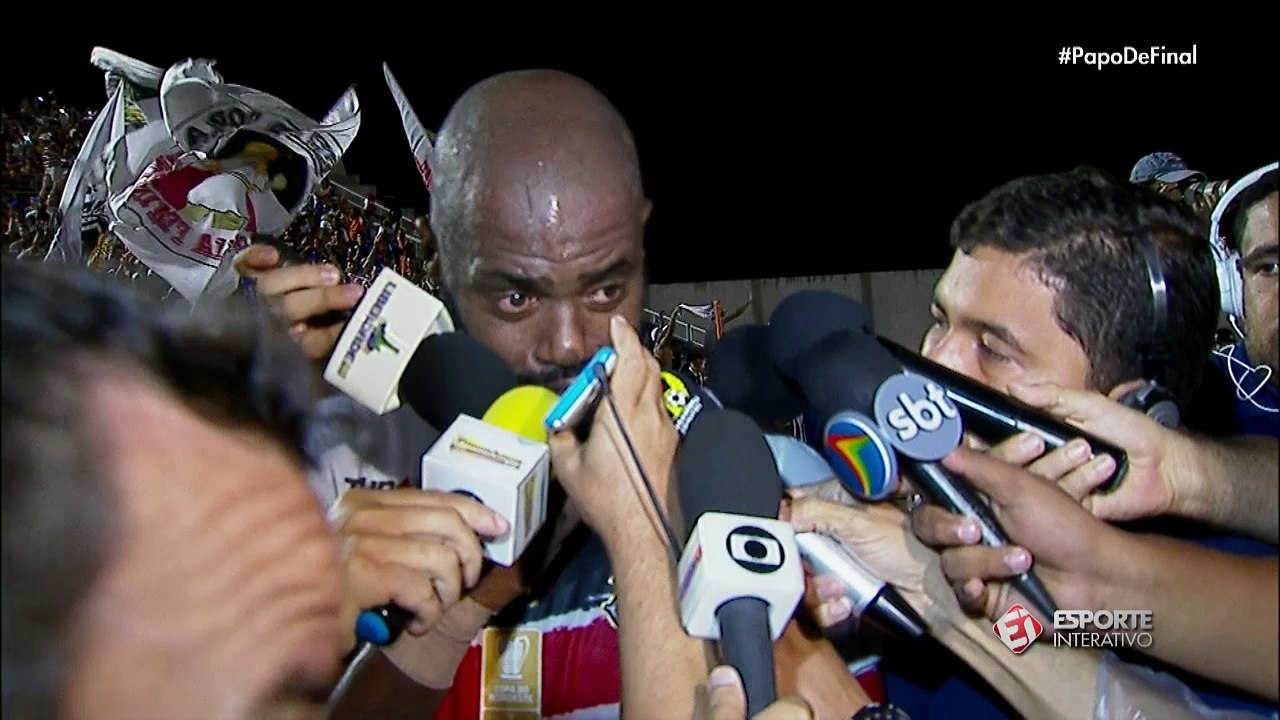 Grafite abre o coração ao Santa cruz, no Fim de Papo