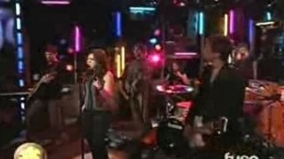 Kelly Clarkson- Never Again [Re-Do] [LIVE FUSE EXTRA SAUCE]