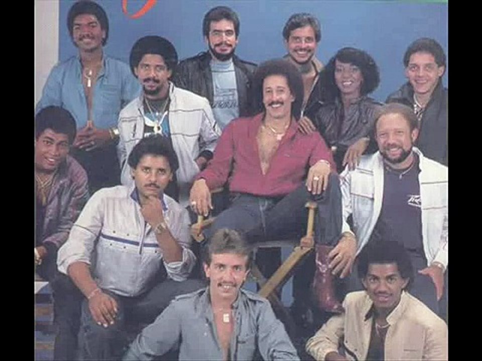 Jossie Esteban y La Patrulla 15 "Yo Me Siento Enamorao"