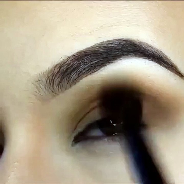 beauty smoke shadow and gel liner