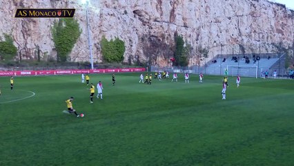 un lob de 60 mètres pour Farès Bahlouli !