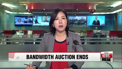 Underwhelming telecom bandwidth auction ends with sales of less than US$2 bill.