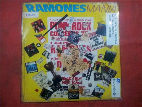 RAMONES.''RAMONES MANIA.''.(WE WANT THE AIRWAVES.)(12'' LP.)(1988.)