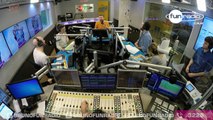 Elliot se lâche dans le Chiffre du jour (02/05/2016) - Best Of en images de Bruno dans la Radio