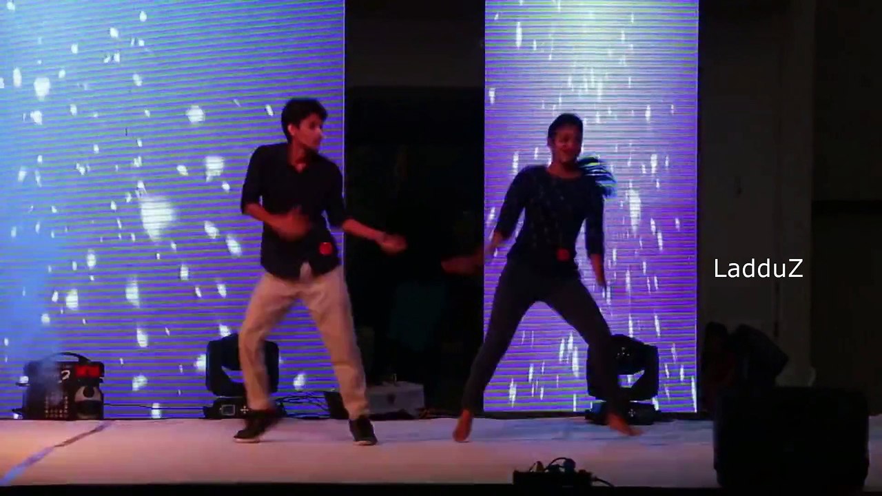wow...girl dance Ossm