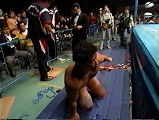 Stan Hansen vs Kenta Kobashi 10/04/94