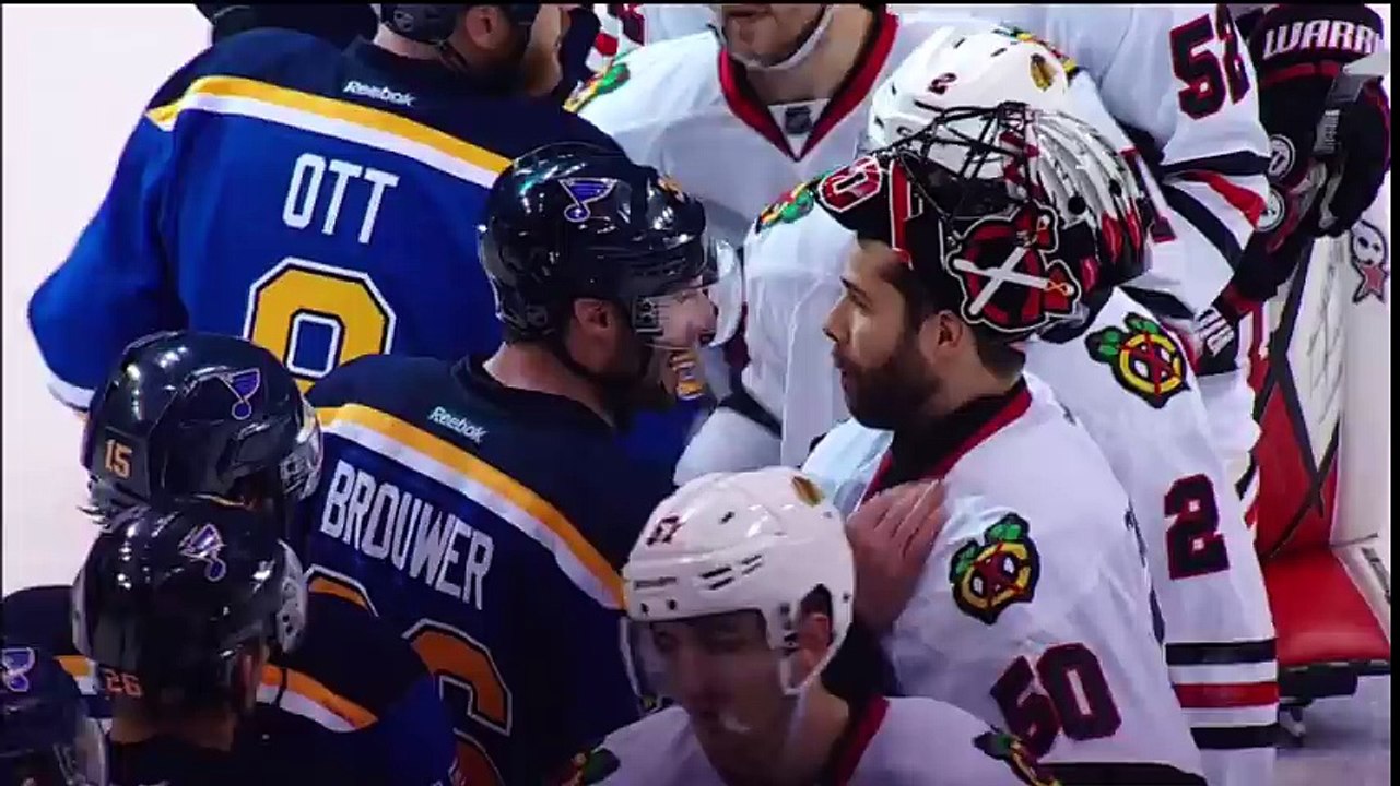 St. Louis Blues Organist Plays Chelsea Dagger After Blues Eliminate Blackhawks April 25th 2016 (HD)