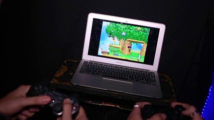 Ces deux DJ jouent à la Nintendo 64 pendant leur mix en live !