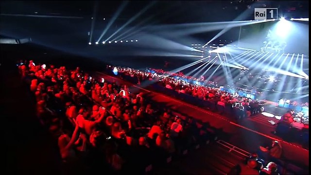 04. Pooh - Tanta voglia di lei feat Checco dei Modà