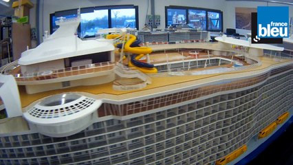 Une réplique géante de l'Harmony of the Seas