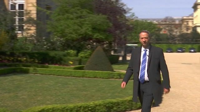 Loi Travail : le gouvernement envisage d'utiliser le 49.3 - Le 02/05/2016 à 16h24