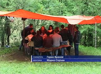 Otvorena sezona u Lazarevoj pećini, 02. maj 2016. (RTV Bor)