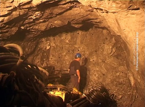 Sindikati RTB-a Bor: Zadržana redovna primanja radnika, 02. maj 2016. (RTV Bor)