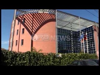 Dëshmia e paparashikuar e një gruaje kundër Shullazit: Më mori 1 mln euro pasuri- Ora News