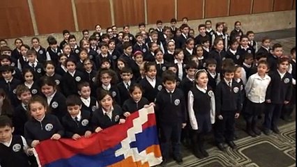 Маленькие представители армянской общины Канады передали музыкальный привет армии Карабаха