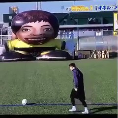 Lionel Messi VS Giant Goalkeeper in Japanese Gameshow 2016