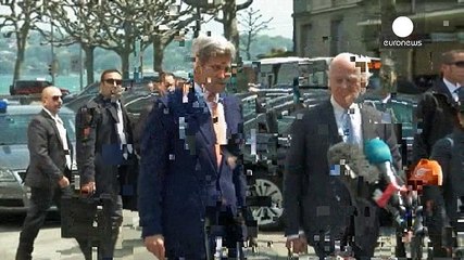 كيري يعد بتعزيز مراقبة الهدنة في سوريا