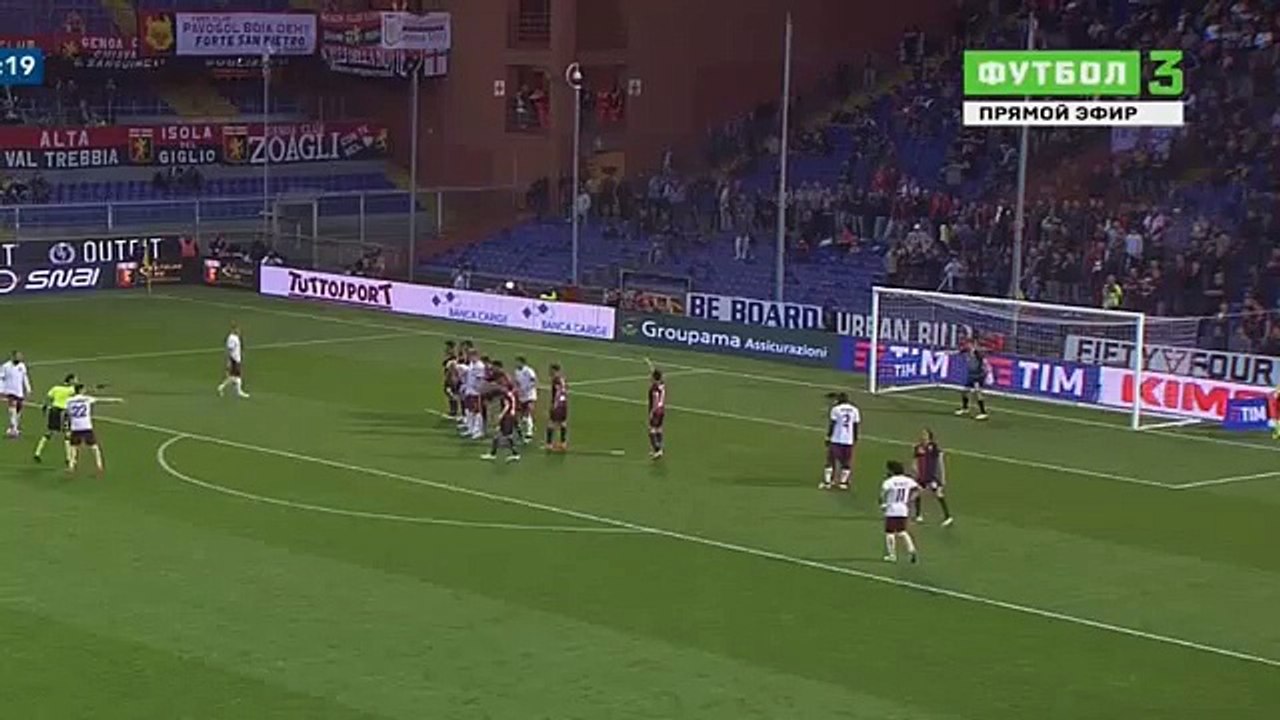 Amazing Free kick Goal TOTTI Genoa 2-2 AS Roma 02.05.2016