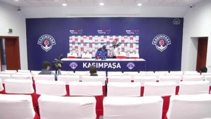 Osmanlıspor Teknik Direktörü Akçay