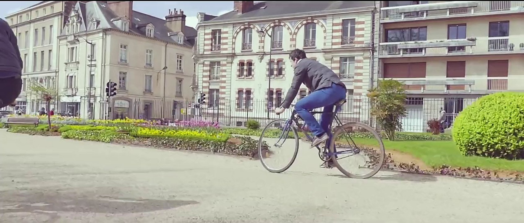 Trocadero-fixie : un nouveau type de vélo désarticulé