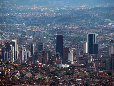 APARTAMENTO 1602 - POEMA DE VERANO BRISAS