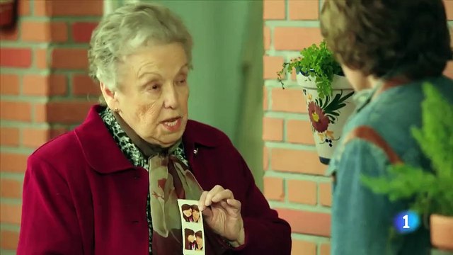 Capitulo 305 de Cuentame como paso «¡Maldito amor!»