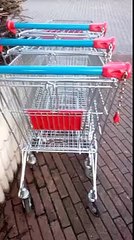 ECCO COME PRENDERE IL CARRELLO SENZA MONETA.. GENIALE!