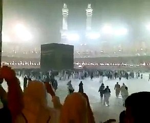 Heavy Rain In Khana Kaaba During Maghrib Prayer.