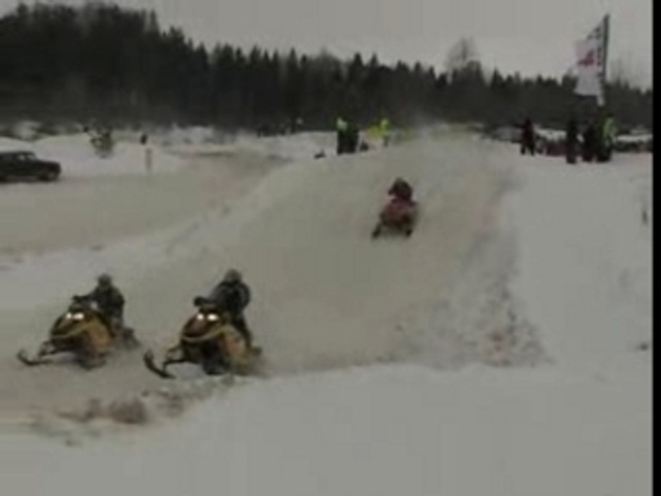 Funny Humour - Régis fait du moto Neige