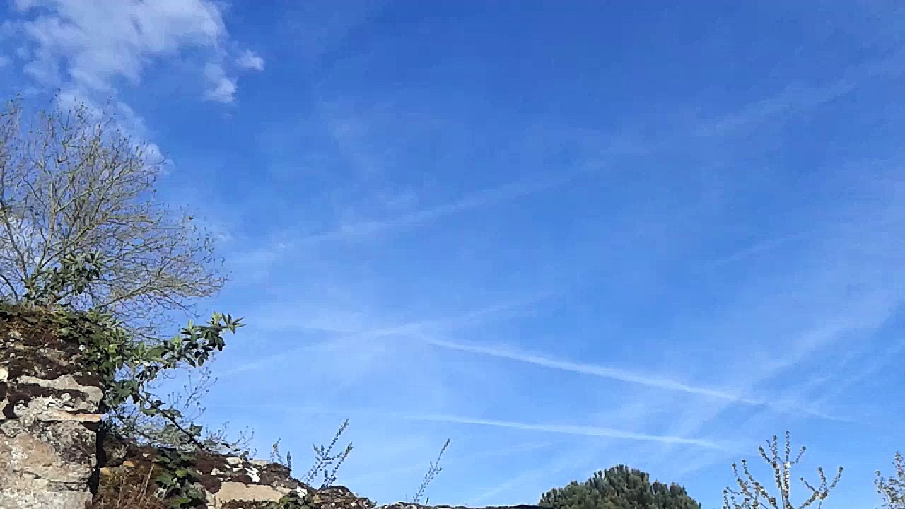 Chemtrails Angers - 20 avril 2016 - Épandages chimiques inexpliqués