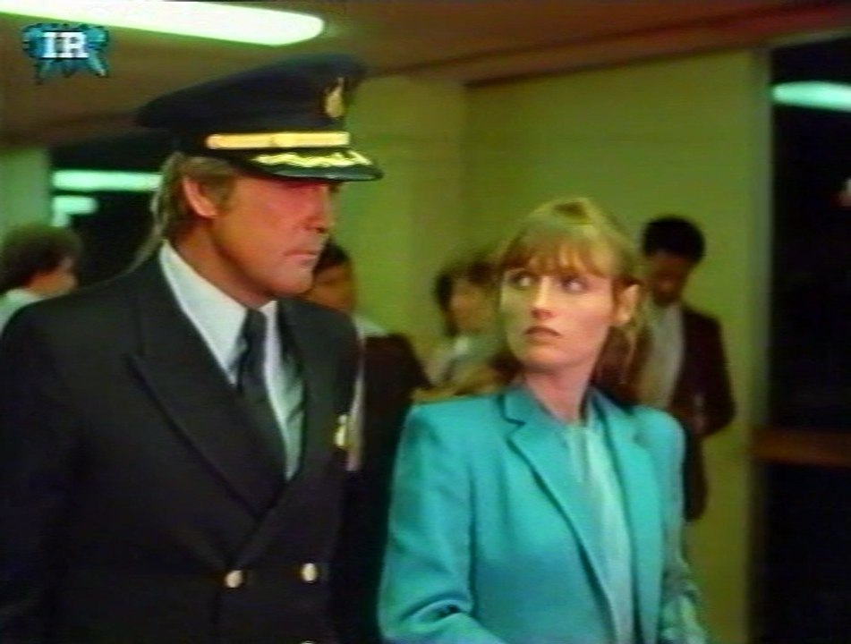 Starflight - The Plane That Couldn't Land (1983) - VHSRip - Studiový rychlodabing