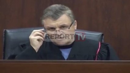 Report TV - Gjytari Hoxha mori 6 mln lekë për gjyqin që do mbahej sot