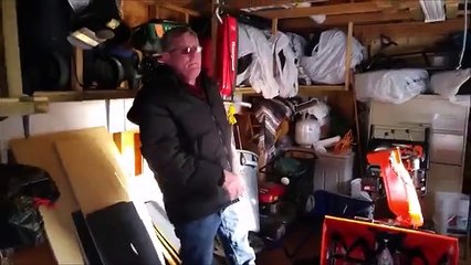 Il fait peur à un son père et filme ses réactions (Compilation)