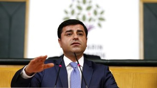 Demirtaş: Halk İsterse Birden Fazla Parlamento Kurar
