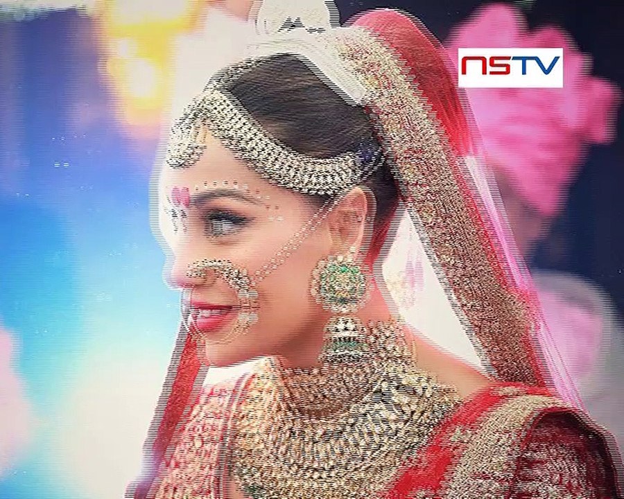 Candid Pics from Bipasha- Karan Wedding