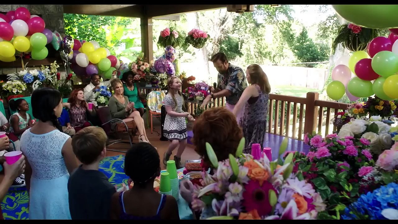 Joyeuse fête des mères Bande Annonce VF