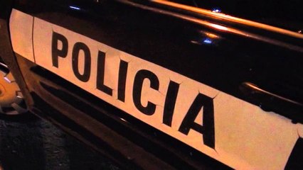 PRANGA MIKUT DOKTOR TE ELTON ÇIÇES, DYSHOHET SE FSHEHU ARMEN DHE CELULARET LAJM mpg